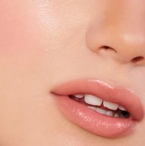 Download Morphe X Maddie Ziegler Lip Gloss Pictures